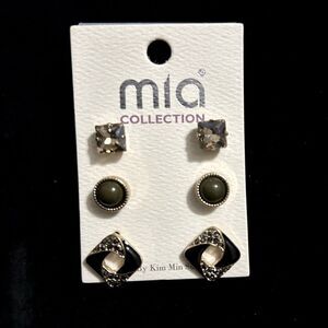 NWT Mai Collection 3 pairs of stud earrings black/gold